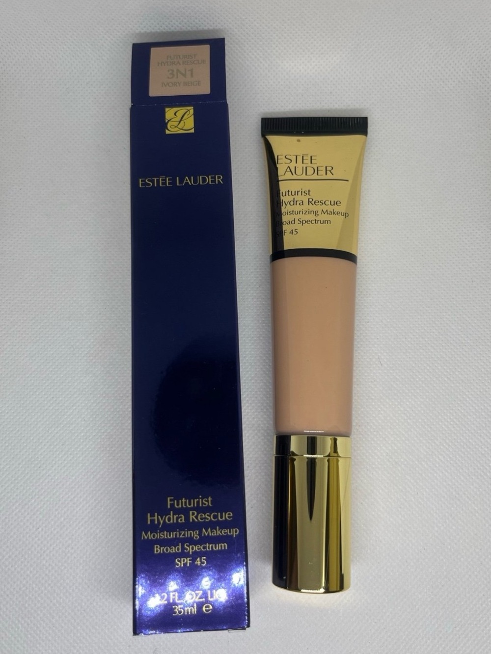 New 3N1 IVORY BEIGE Estee Lauder Futurist Hydra Rescue Moisturizing Foundation